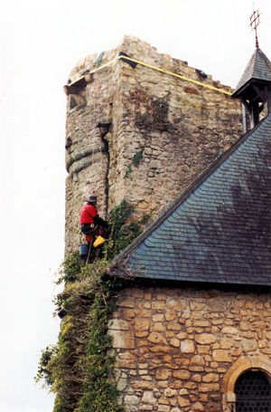 Délierrage de la tour du chateau (Luxembourg)